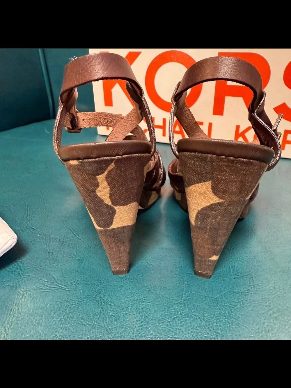 Brand New!MICHAEL KORS Brown Leather Strappy Heel Sandals with Camouflage Detail